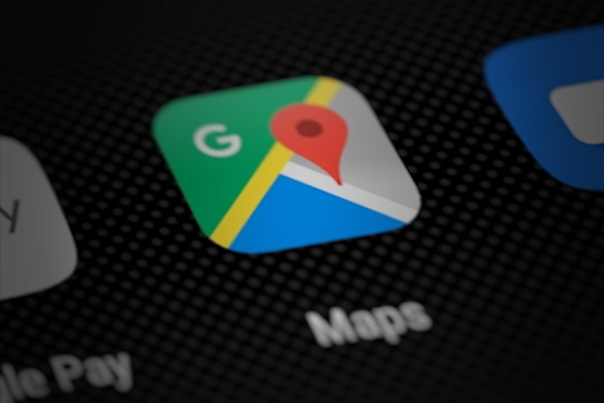 icône de l'application Google Maps sur l'écran d'un smartphone, en gros plan